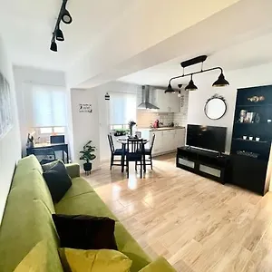 Centrico Y Acogedor Eva Apartamento